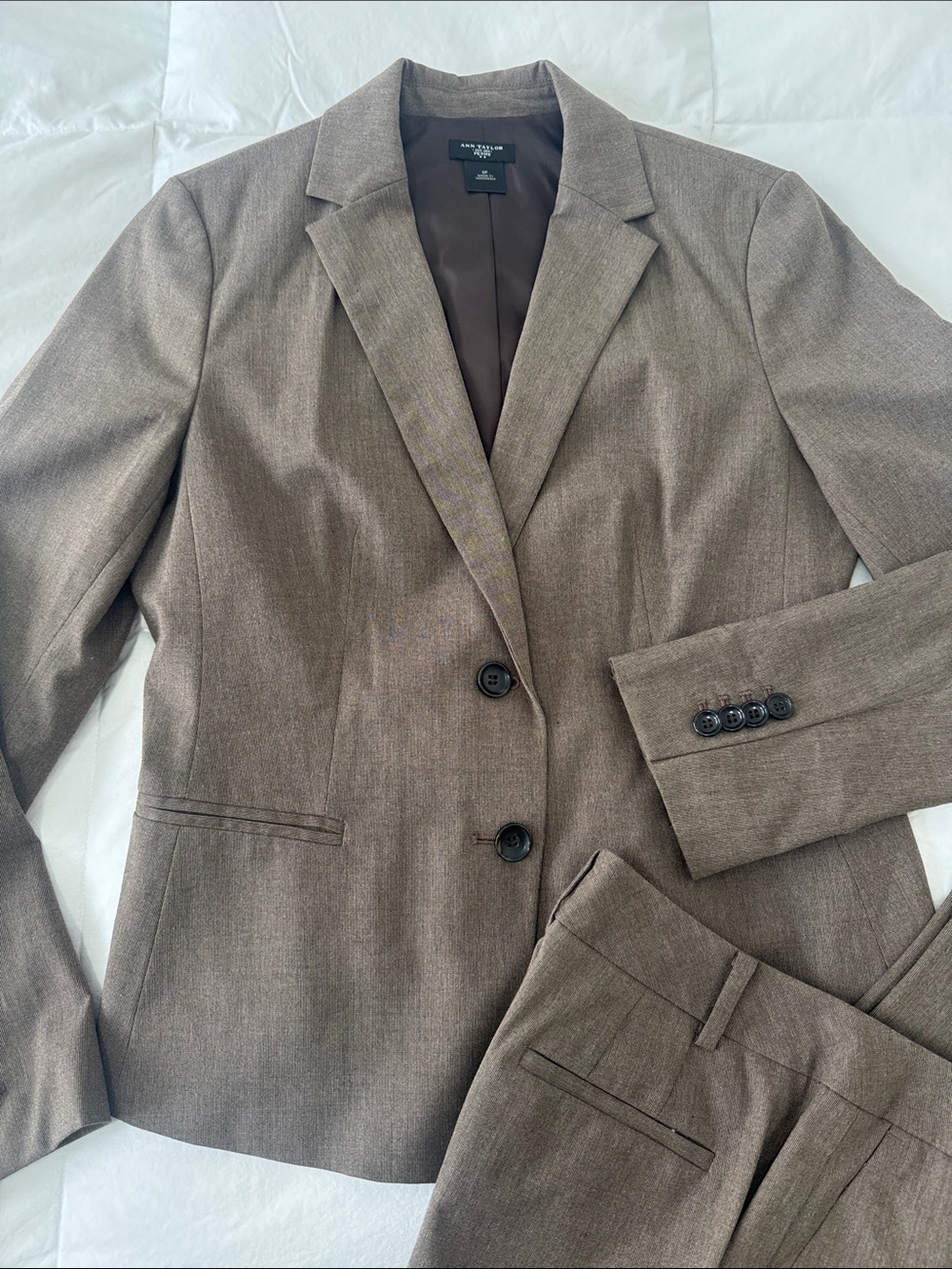 Ann Taylor Brown Women's Suit, Jacket (6P) and Pants (curvy 4P)